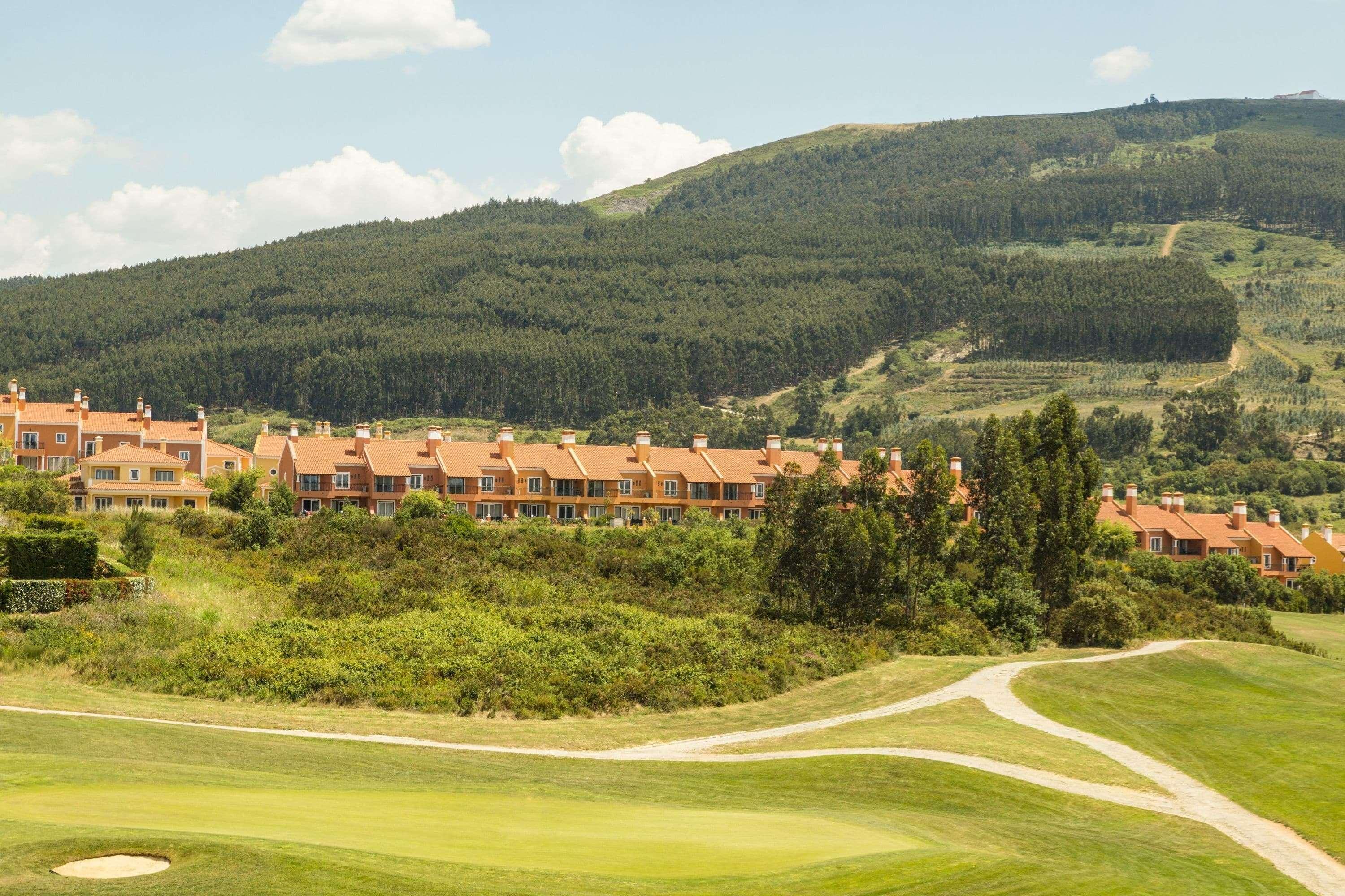 Dolce Camporeal Lisboa Turcifal Dış mekan fotoğraf Golf resort in Bulgaria