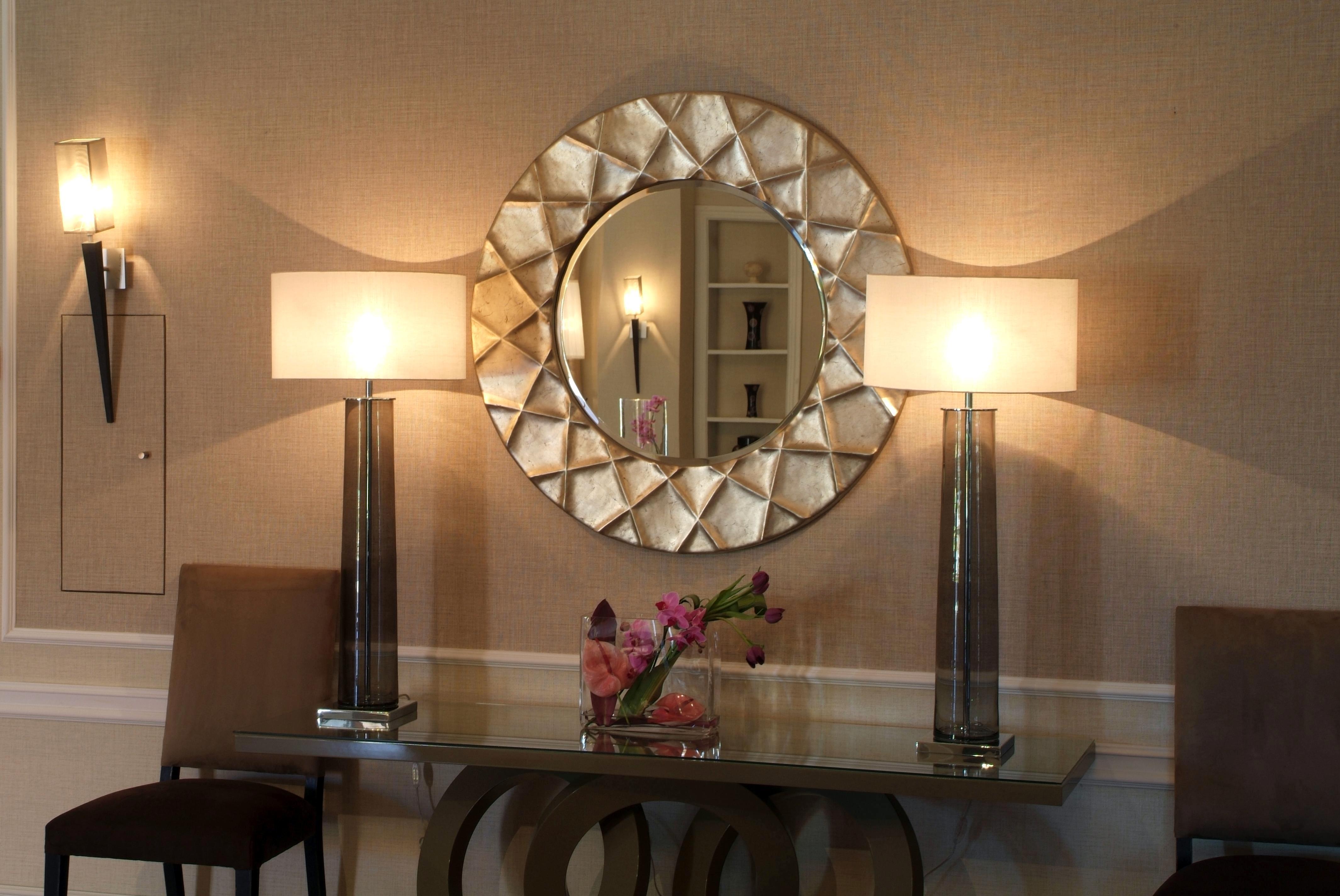 Dolce Camporeal Lisboa Turcifal Dış mekan fotoğraf A mirror in a home