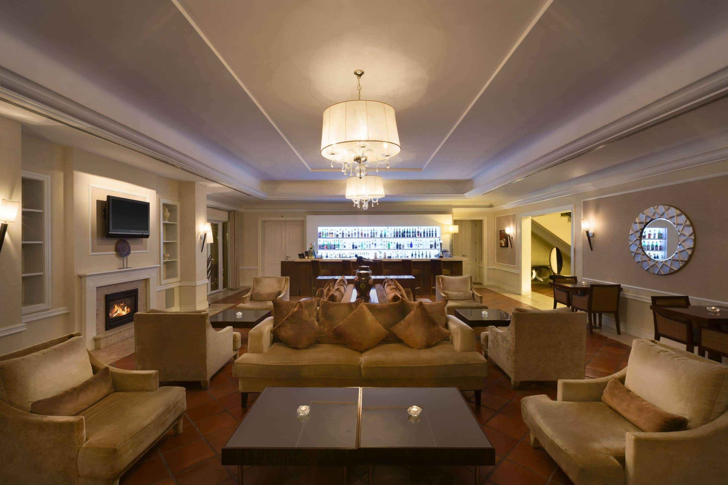 Dolce Camporeal Lisboa Turcifal Dış mekan fotoğraf The lounge at the hotel